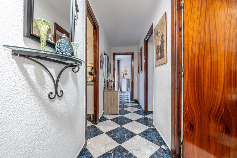 Foto ad7ec60b-0157-433f-8efd-9517d8a9c4a3. Appartement dans Barrio de Zaidín Granada