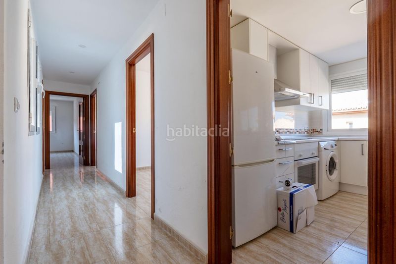 Foto f436c858-b103-48bd-adf9-374125a8fd16. Pis amb aparcament a Cijuela
