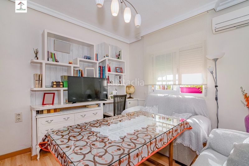 Foto 6aa8a3d0-2fc2-4c74-9b00-9d87b4e5dcbb. Piso en calle calle san juan nepomuceno 1 vive en el corazón de la zubia! piso luminoso y listo para ti en Zubia (La)