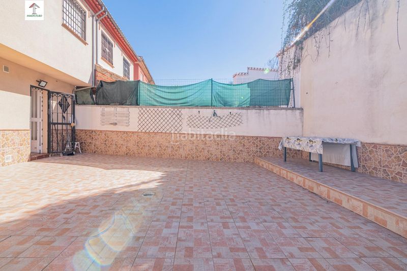 Foto d7a942a7-e569-4667-be1d-8c671ab1a461. Casa aparellada a avenida luis javier 2 a Jun