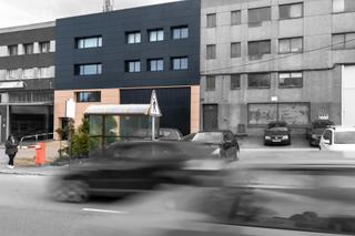 Lloguer Oficina  Autovia fisterra. Estrena oficina con estilo industrial y luz natural!