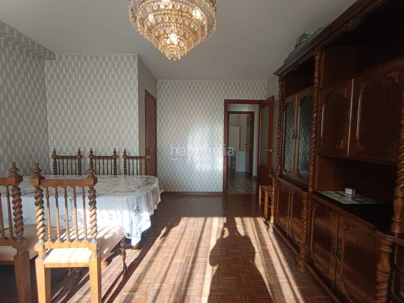 Foto 71f24e2e-86c5-4a15-b44f-e7627b576002. Rent flat in Sagrada Familia Coruña (A)