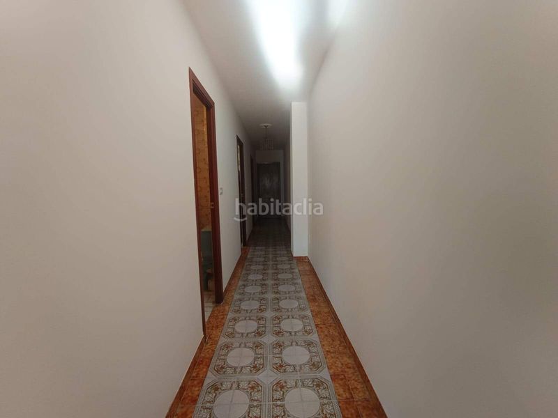 Foto eceb7d8b-1e7d-4a35-8a33-d14a1f47a8f2. Rent flat in Sagrada Familia Coruña (A)