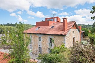 Bauernhof  15638. Casa rústica con doble altura y carácter contemporáneo