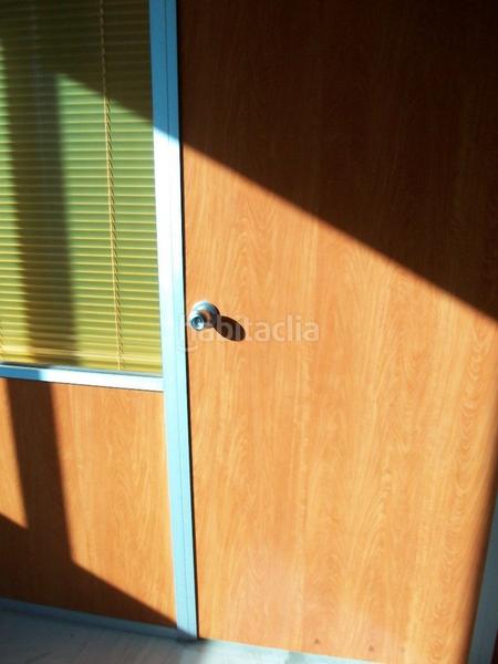 Foto ebca8880-f4c0-483b-b0c4-9c2e53e15fff. Alquiler oficina en carrer del beat oriol 1 en Mas Rampinyo - Montcada Nova - Carrerada Montcada i Reixac