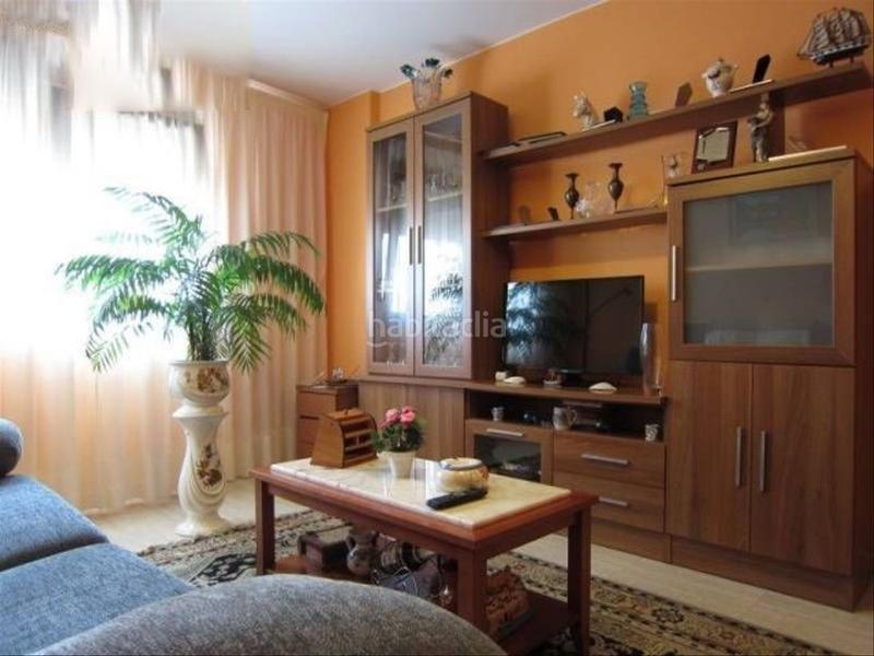 Foto 464a6189-648e-40d7-a367-708ead0021c5. Casa a rúa marco 31 a Coristanco