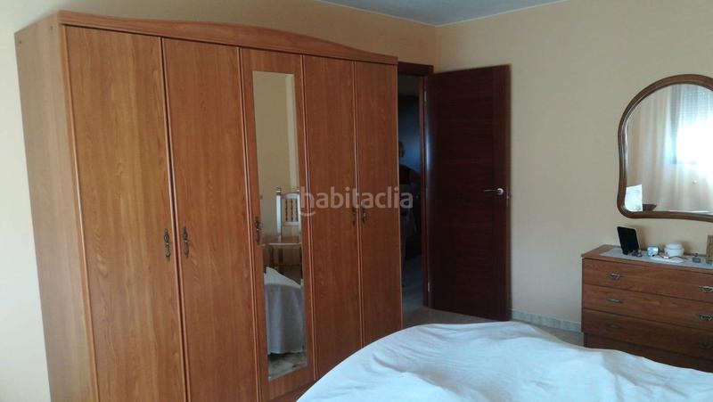 Foto cc2de193-14f3-4c10-ad3d-c6fcdf607e39. Casa a rúa marco 31 a Coristanco