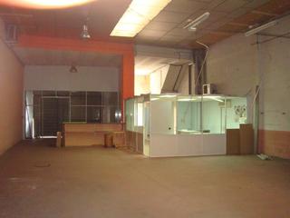 Lloguer Nau industrial a N/a. Nave industrial de 400 m2 y 50 m2 de oficinas en ctra de mollet
