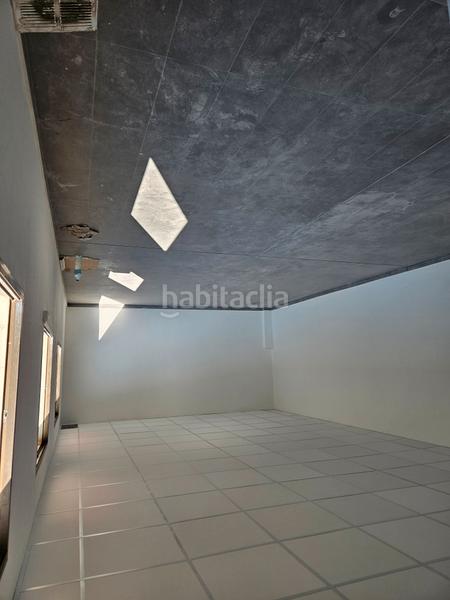 Foto 66c5780d-4420-438a-9f57-bdc0edf4a564. Alquiler nave industrial  300 m2 en Rubí