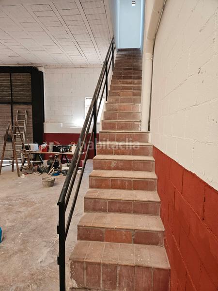 Foto a321e4e8-5681-46e7-a80c-798a68c971fe. Location bâtiment à usage industriel dans Can Roses Rubí