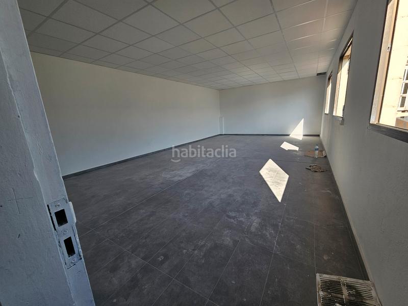 Foto a916e0a6-5ef0-4dc5-9bd9-8f6d2574789a. Location bâtiment à usage industriel dans Can Roses Rubí