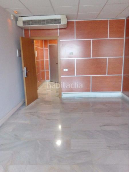 Foto 0d0853a5-bec2-44a6-89b6-0d5597fe2b1b. Industrial building with heating in Mas Rampinyo - Montcada Nova - Carrerada Montcada i Reixac