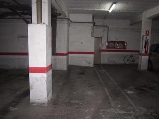 Lloguer Aparcament cotxe a Carrer del vallès 2. Plazas de parking en alquiler.