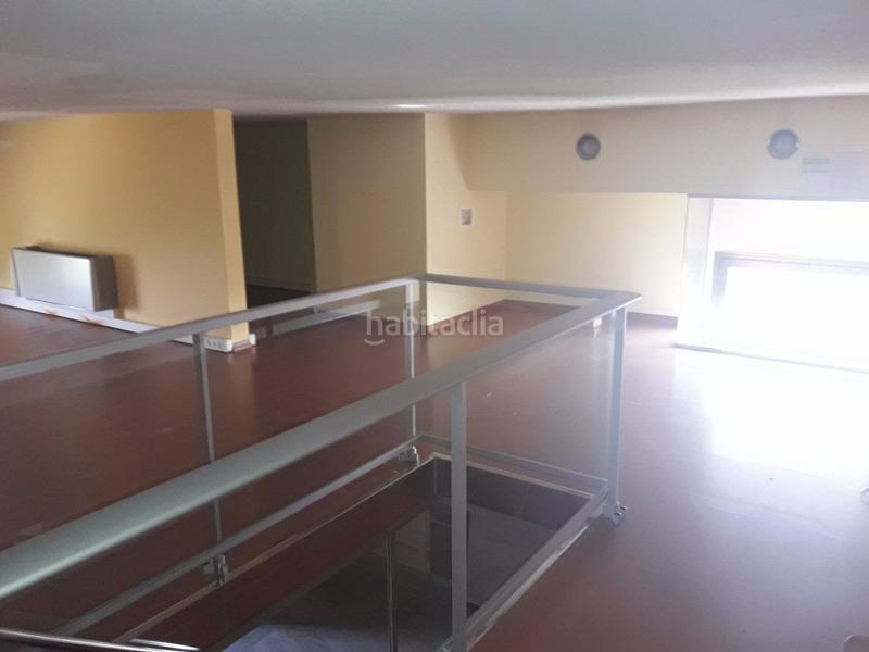 Foto 5b589ae6-28ca-47d1-a6f2-874b12d2014a. Location bureau avec chauffage parking dans Progrés Rubí