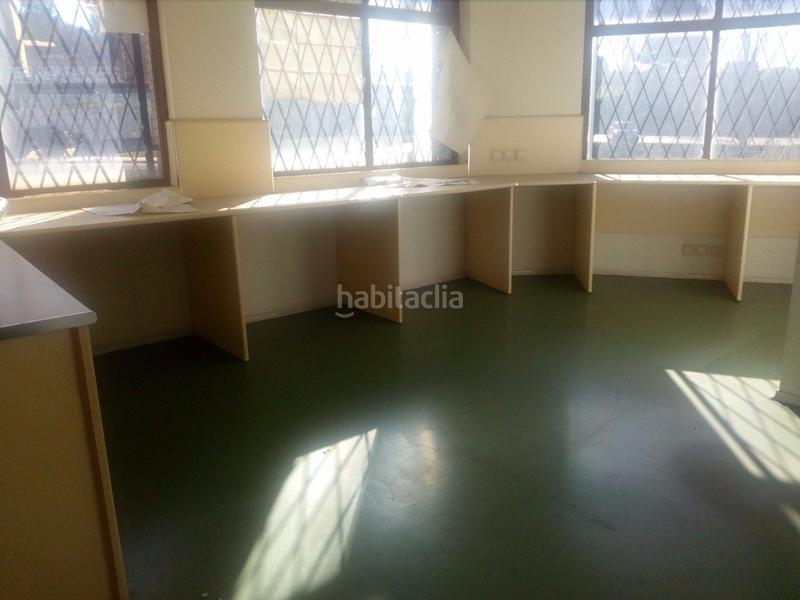 Foto ad7d39d0-9932-4ebf-bda3-269b0ed63501. Miete fabrikhalle in Can Roses Rubí