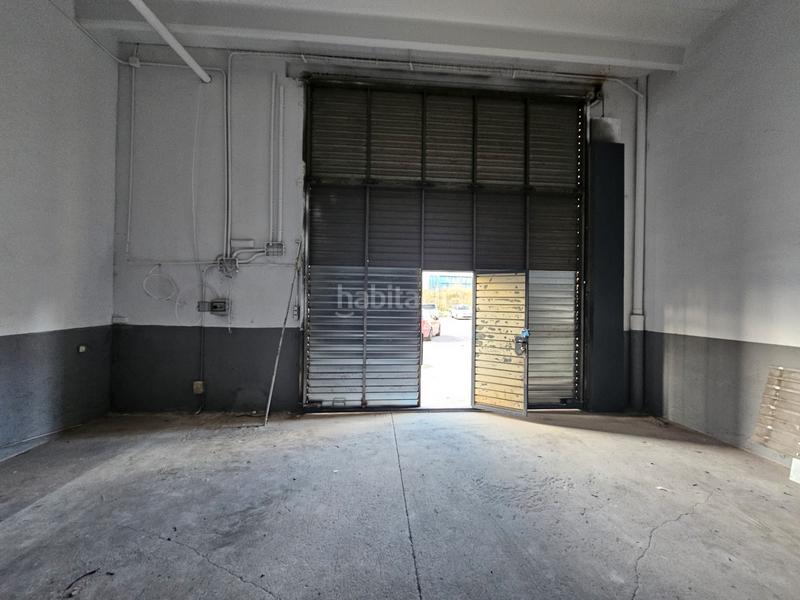 Foto 779b4aa1-93f4-4c24-bd4f-52ac7a8befbb. Rent industrial building in Can Roses Rubí