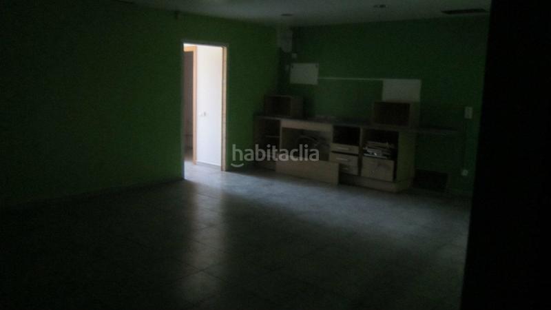 Foto f10b8be3-eb7d-4d6e-8023-3a40546dfffe. Location bâtiment à usage industriel dans carretera de sabadell 38 dans Rubí