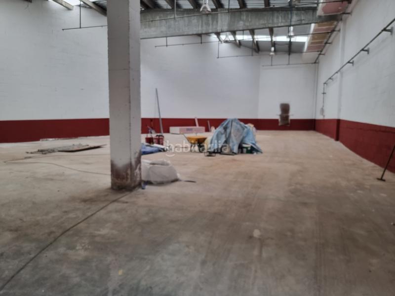 Foto 07a1e2f9-cc46-40de-bcd8-031ee2e71378. Location bâtiment à usage industriel dans carrer de l'hoquei 25 dans Rubí