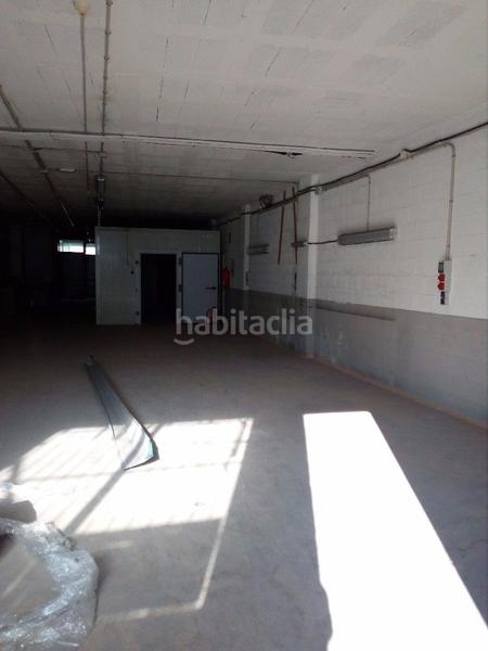 Foto 01a7e1f7-da3a-433d-9ac4-f8de5a4d0538. Alquiler nave industrial  388 m2 en Rubí