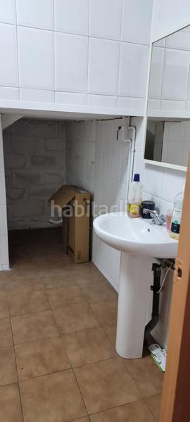 Foto e5ae2b3c-2dd9-49fe-9ea0-15a40d9f9afb. Rent industrial building in Can Roses Rubí