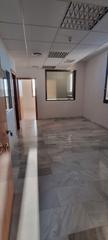 Affitto Ufficio in N/a. Espectacular oficina