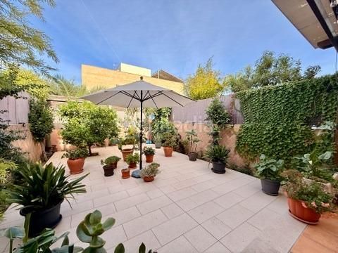 Foto 6ded38ad-8e52-4912-8ece-64c1d9d1f010. Casa aparellada amb aparcament a Amanecer Palma de Mallorca