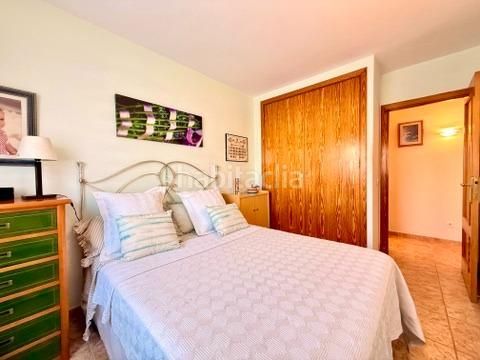 Foto ed251709-b924-48e3-b819-60dd9f2bbd67. Casa aparellada amb aparcament a Amanecer Palma de Mallorca
