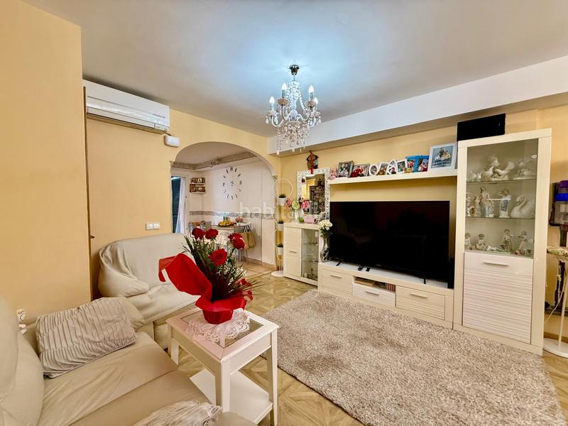 Foto 85b5ef34-2d9c-433d-8398-2895a260074e. Casa adossada a S´Arenal Palma de Mallorca