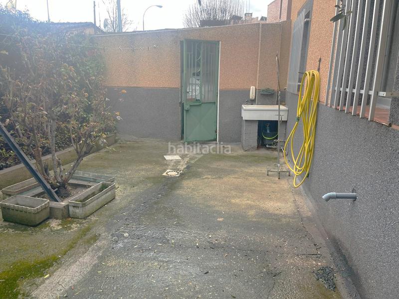Foto 18f04fe5-b32b-4ed1-afb0-b04f0b2a438c. Casa pareada en calle de arnedillo 24 ocasión: chalet pareado a la venta en Montecarmelo. en Madrid