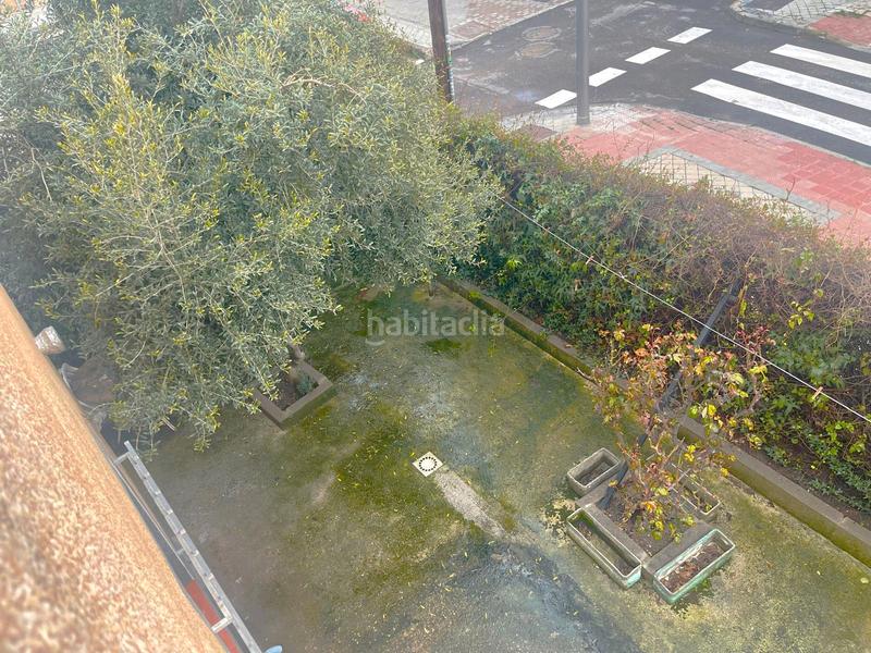 Foto 92923d0b-11d6-44db-a77c-cf75c8eb8566. Casa pareada en calle de arnedillo 24 ocasión: chalet pareado a la venta en Montecarmelo. en Madrid