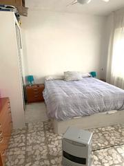 Appartement à Calle del cardenal gonzález de mendoza 22. Piso familiar en casco histórico de guadalajara.