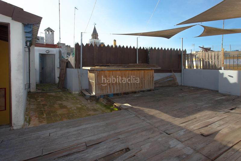 Foto 194f49f2-f95e-4bde-bee5-771251455c7b. Casa  con azotea transitable pleno Centro en Centro Jerez de la Frontera