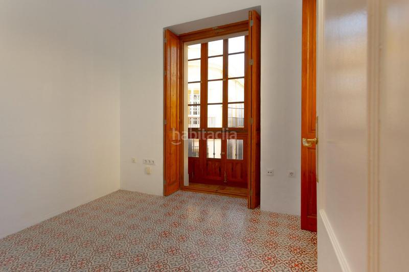 Foto 745b9af8-f6ae-4077-aa04-cc047563dd6a. Casa  con azotea transitable pleno Centro en Centro Jerez de la Frontera
