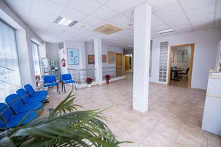 Locale commerciale in Barriada España - San Pedro. Venta de local con negocio zona barriada españa