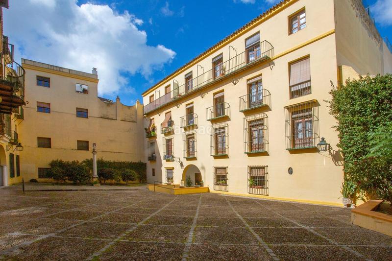 Foto 560a6cdb-d646-42d4-bb82-7f252e3dfe86. Piso espectacular piso en el Centro en Centro Jerez de la Frontera