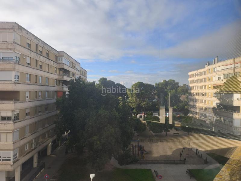 Foto 1aa0d765-de1b-48cb-a5c5-c9d3a88c5123. Oficina local de oficina edificio jerez 74 en Parque Avenida Jerez de la Frontera