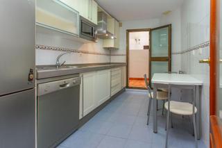 Planta baja en Santiago - Coronación. Bajo vpo zona tempul
