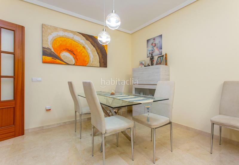 Foto c5c835e8-8f3e-4f01-8f21-23ce3188729c. Semi detached house with parking in El Altillo Jerez de la Frontera