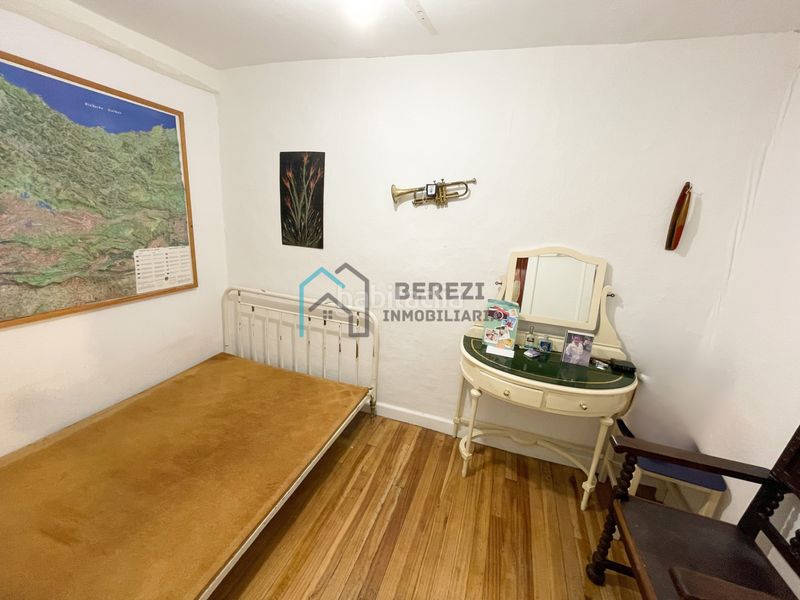 Foto 9ac2b735-56f2-4cb9-9bbd-59bbde6edab2. Piso oportunidad en el casco viejo en Bermeo