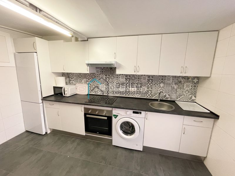 Foto a2755033-4f70-4acf-b8e1-298b7fbbae08. Piso oportunidad en el casco viejo en Bermeo