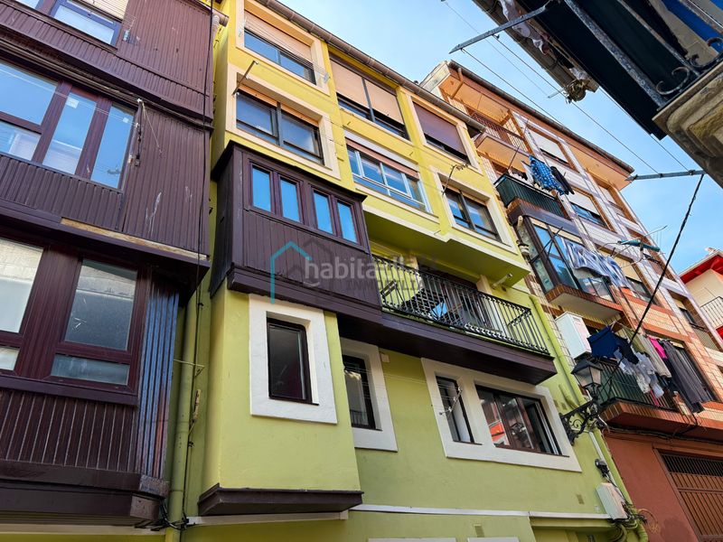 Foto 1b42342d-bb91-4b3c-aa97-5939b6c68906. Pis a Bermeo