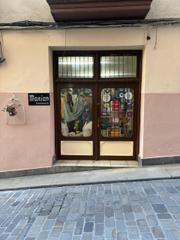 Local commercial  Doniene kalea. Local con muy buena ubicacion, cerca del arco de san juan.