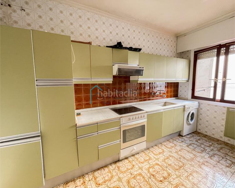 Foto 36fad11b-a6f7-4df0-81a8-1054b5c63fa1. Pis a Bermeo