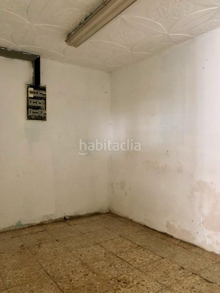 Foto 0fe4799e-bbdb-445c-90d4-4a5d8fa164b6. Alquiler local comercial ideal pequeño comercio en Rubí