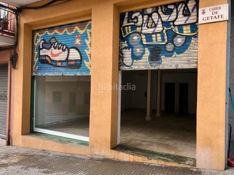 Foto ce07f4c6-6f0a-4b98-9782-6df48e814a35. Alquiler local comercial ideal pequeño comercio en Rubí
