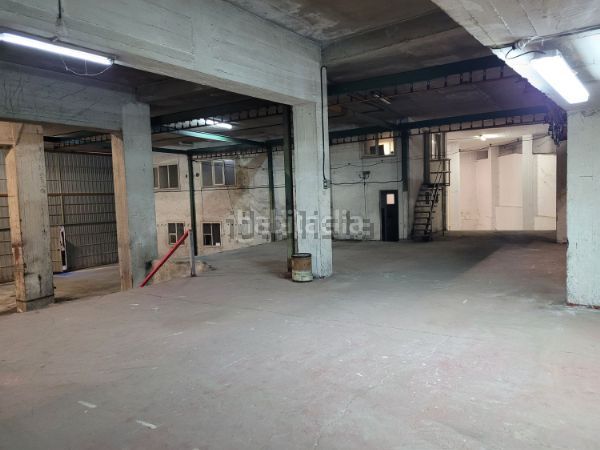 Foto b333204c-fffc-43a5-be42-f10f9bb1c0c2. Local comercial a Rekalde Centro Bilbao