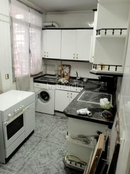 Foto c972cc62-745b-4641-b349-478ca845c0d1. Edifici a Centro Miranda de Ebro