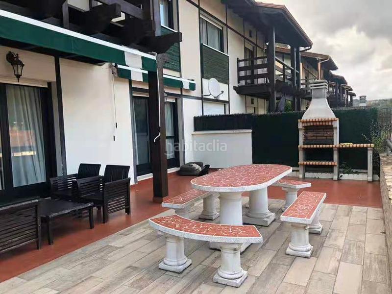 Foto be472816-98c4-4949-9ae4-1e2a654ff0d2. Lloguer casa adossada amb xemeneia calefacció aparcament piscina a Plentzia