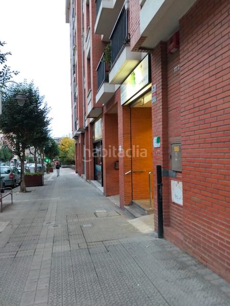 Foto cc55c6e5-3560-4e35-80a7-65740decf2fc. Aparcament cotxe a calle larraskitu 6 a Artatzu - Larraskitu Bilbao