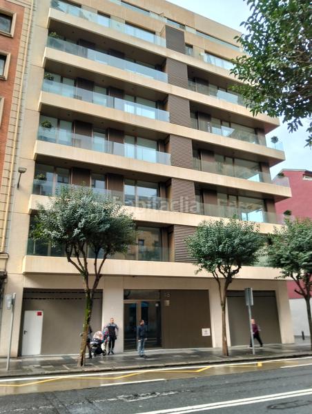 Foto 127e101f-d9fe-4752-b4dc-7a99867c7f3c. Rent business premise in Zabalburu Bilbao